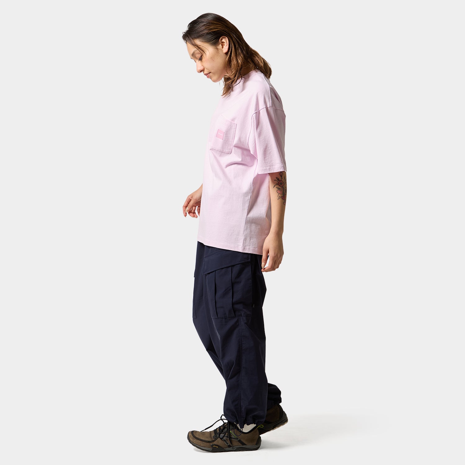 HUF (ハフ) Worldwide JP /T-SHIRTS（Tシャツ）/ BOX LOGO POCKET TEE商品 / PINK