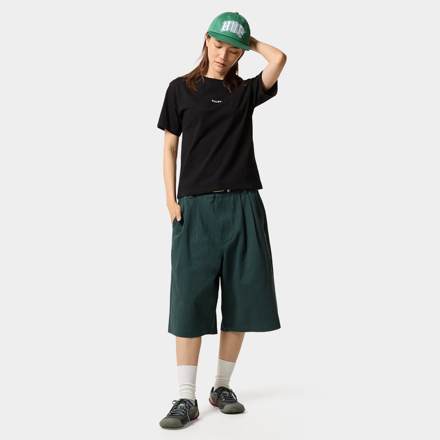 HUF (ハフ) Worldwide JP /T-SHIRTS（Tシャツ）/ HUF eightynine TINY TEE商品 / WHITE