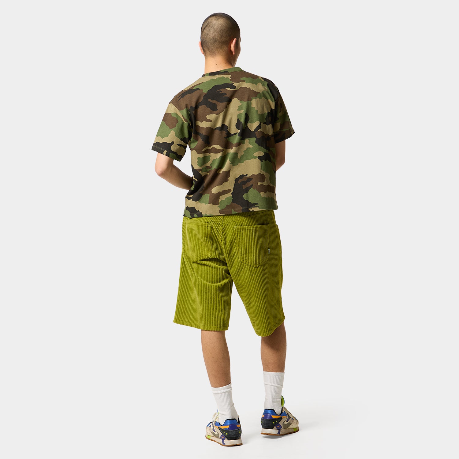HUF (ハフ) Worldwide JP /T-SHIRTS（Tシャツ）/ HUF eightynine TINY TEE商品 / WHITE