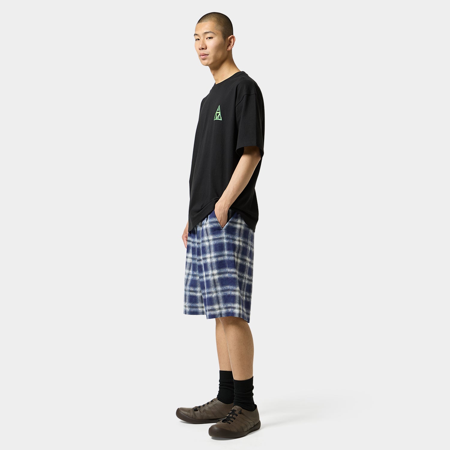 HUF (ハフ) Worldwide JP /T-SHIRTS（Tシャツ）/ 【オンラインストア限定】GREEN BUDDY TT TEE商品 / NATURAL