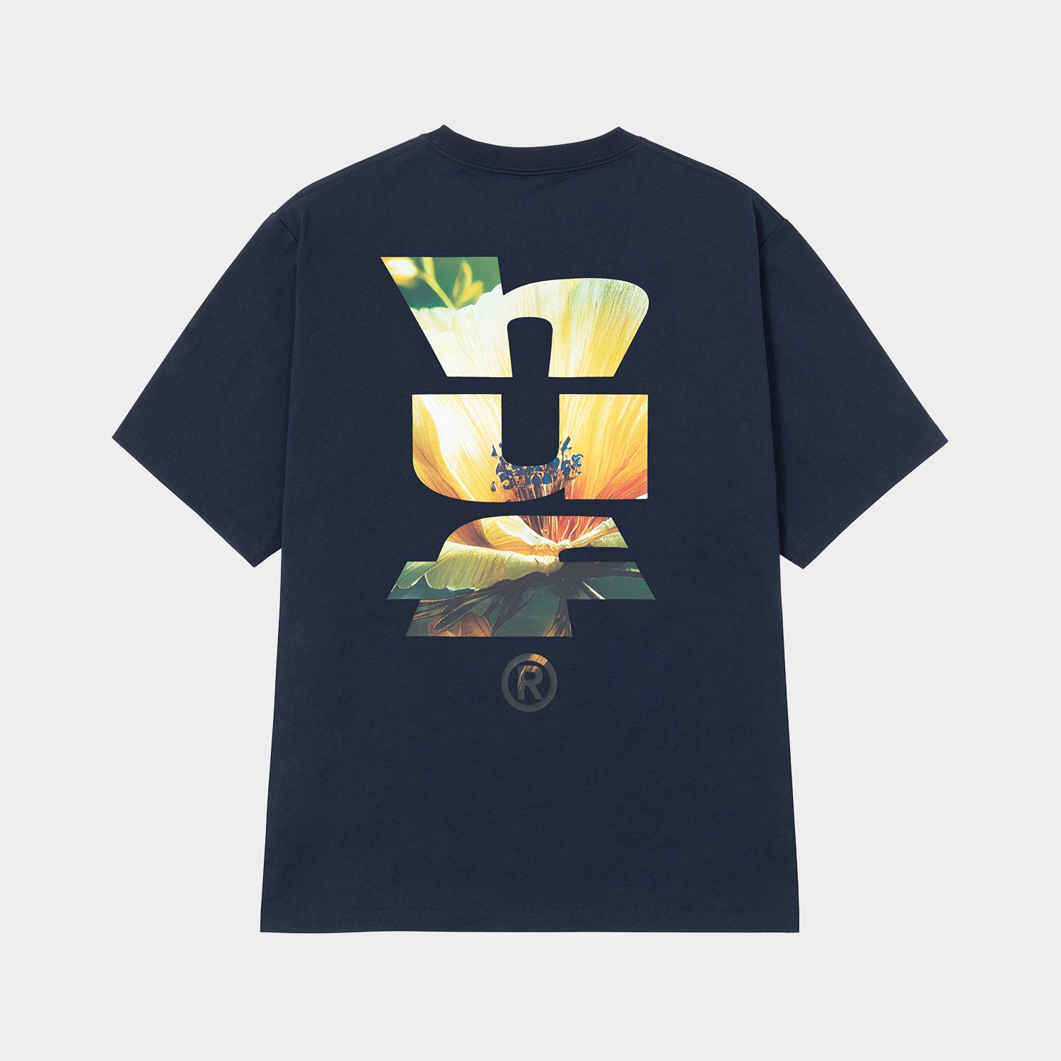 HUF (ハフ) Worldwide JP /T-SHIRTS（Tシャツ）/ KNOCKOUT FLOWER TEE商品 / NAVY