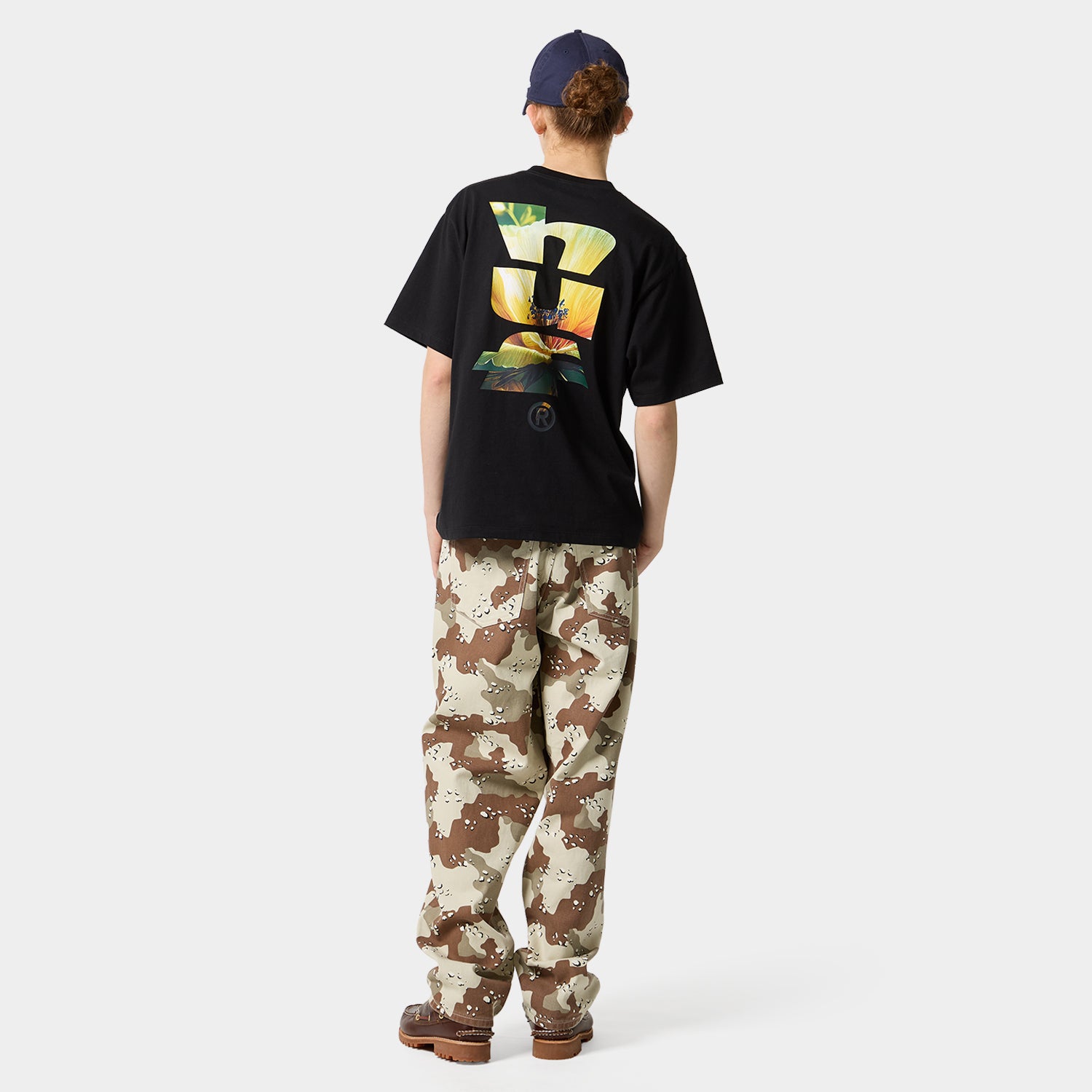 HUF (ハフ) Worldwide JP /T-SHIRTS（Tシャツ）/ KNOCKOUT FLOWER TEE商品 / NAVY
