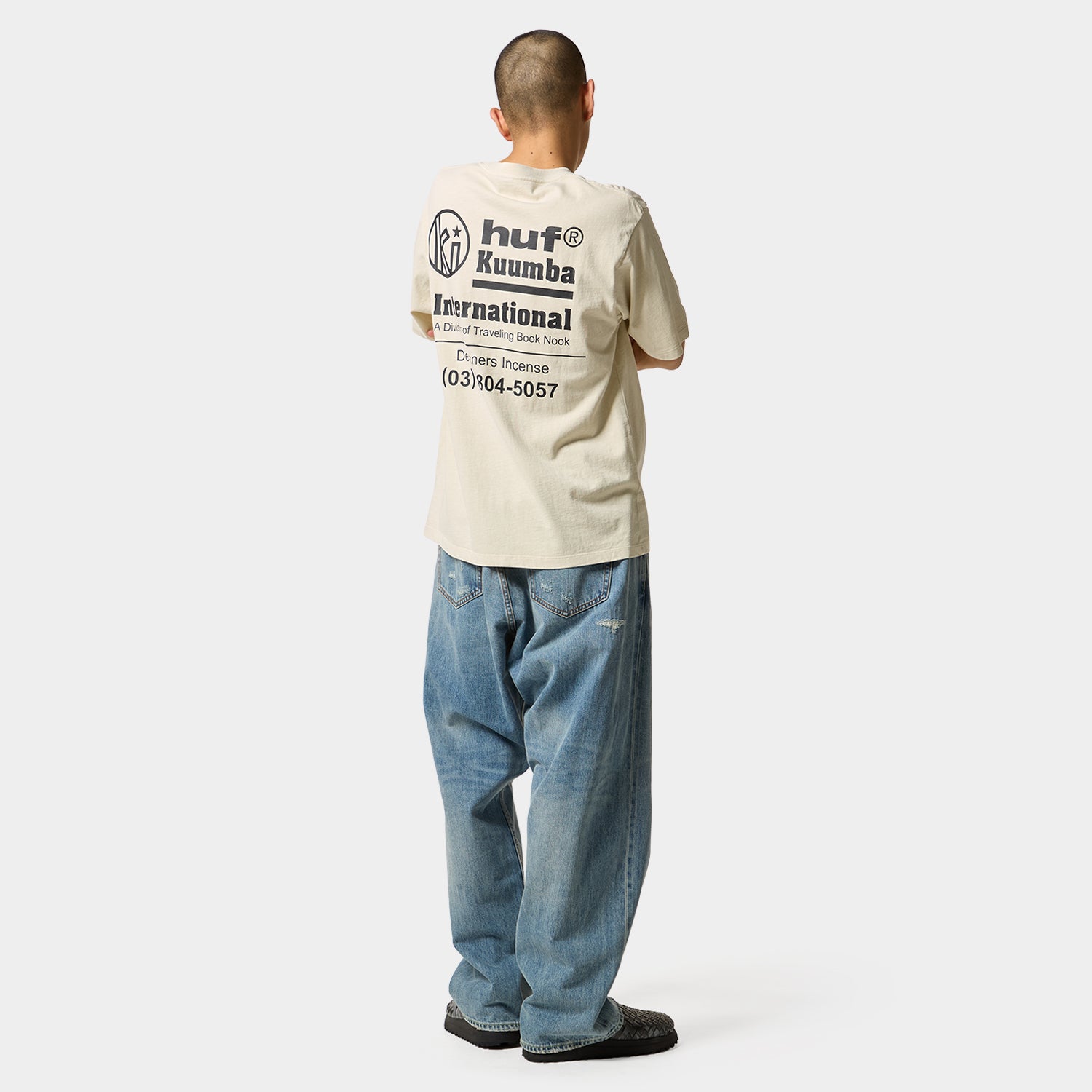 HUF (ハフ) Worldwide JP /T-SHIRTS（Tシャツ）/ HUF X KUUMBA INTERNATIONAL KUUMBA TEE商品 / CREAM